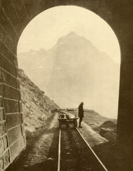 The Wonderful Trans-Andine Railway', 1930.