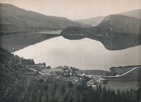 Ved Haverstingstunnelen, Bergensbanen', 1914.