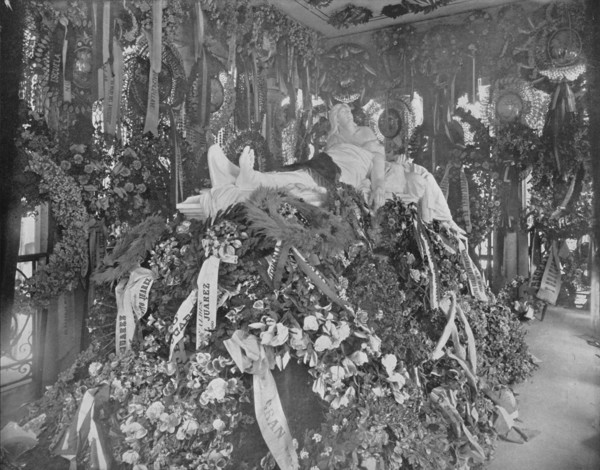 Tomb of Juarez, San Fernando Cemetery, City of Mexico', c1897.