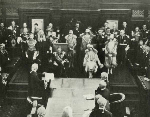 'Canberra, Australia. Their Majesties Opening the First Federal Parliament, May 9th, 1927', 1937. Creator: Unknown.