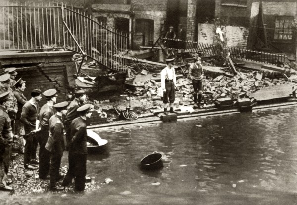 Flooding in London,1928