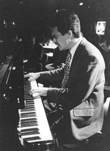 Dave Newton, unknown venue, c1995. Creator: Brian Foskett.