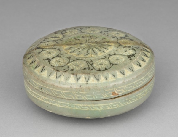 Box and Cover with Inlaid Chrysanthemum and Scroll Design, 1200s. Creator: Unknown.