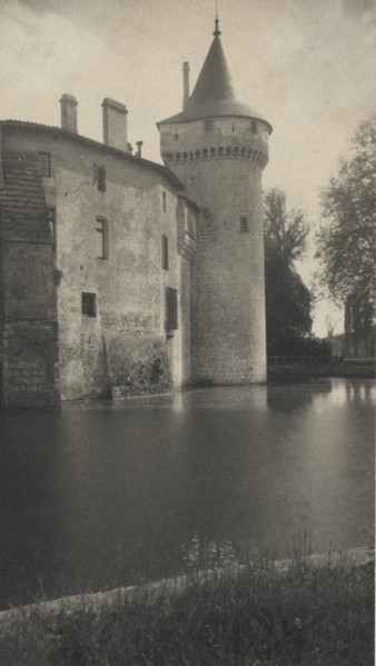 Chateau Montesquieu, c. 1900. Creator: Frederick H. Evans (British, 1853-1943).