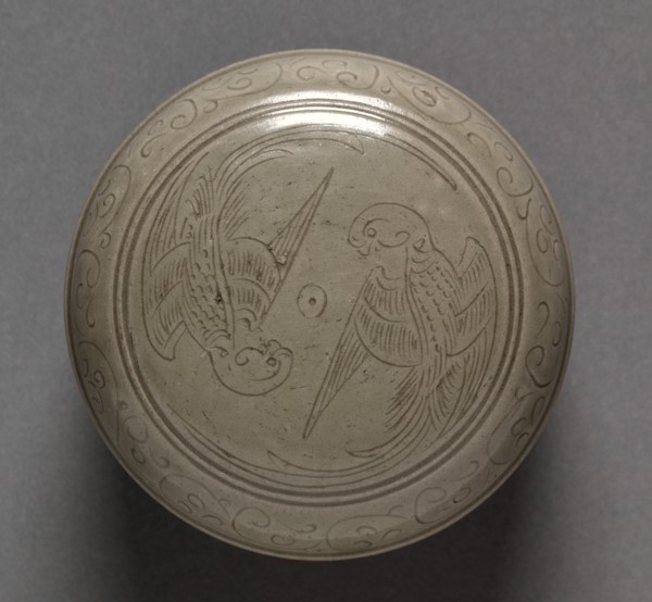 Covered Box with Double-Parrot Design (lid), 960-1127. Creator: Unknown.