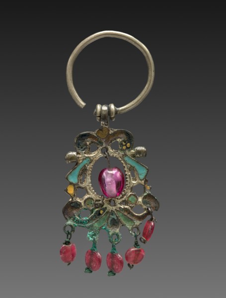 Earring, 1800s. Creator: Unknown.
