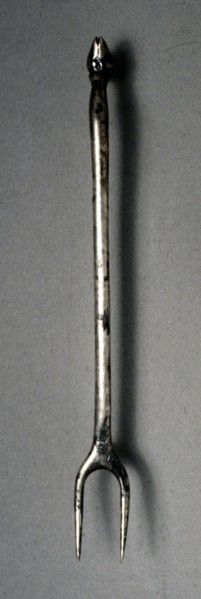 Fork with Animal Hoof Finial (Ornament), 300s. Creator: Unknown.