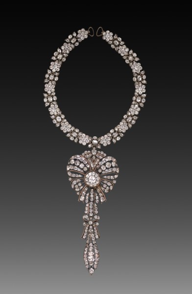 Necklace, late 1700s. Creator: Unknown.