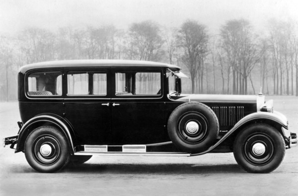 1929 Audi 100hp Limousine. Creator: Unknown.