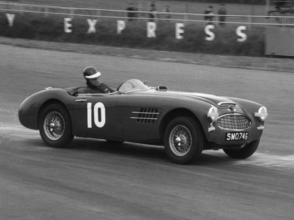1961 Austin - Healey 3000 driven by John Gott at Silverstone. Creator: Unknown.