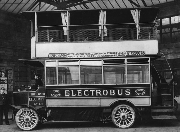 1909 Electrobus. Creator: Unknown.