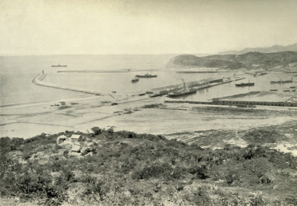 'Mexico's Artificial Harbours on the Pacific Coast: The New Port Works of Salina Cruz, The Terminus  Creator: Unknown.