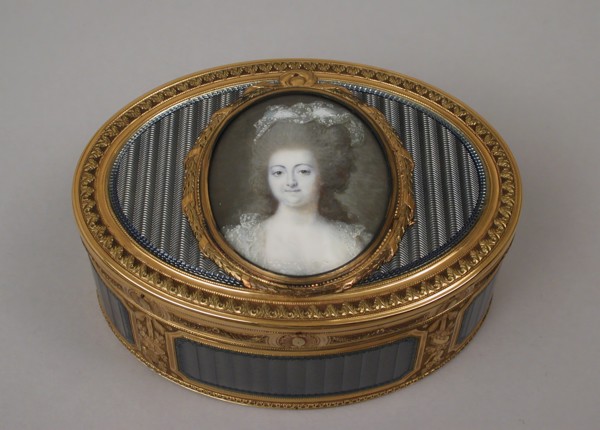 Snuffbox with portrait of a woman, 1773-74, miniature ca. 1778-80. Creator: Joseph Etienne Blerzy.