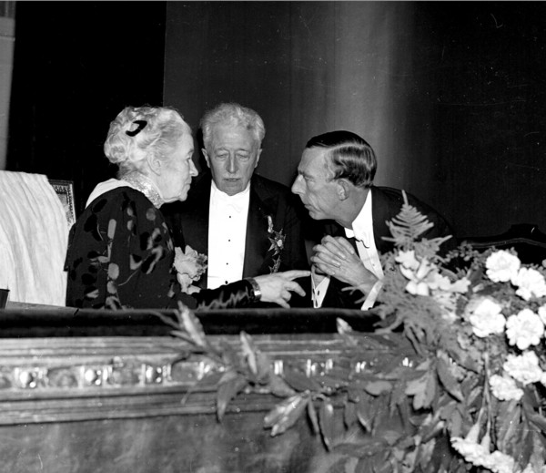 Selma Lagerlof with princes Eugen and Wilhelm, for her 80th birthday, the Dramaten, 1938. Creator: Unknown.