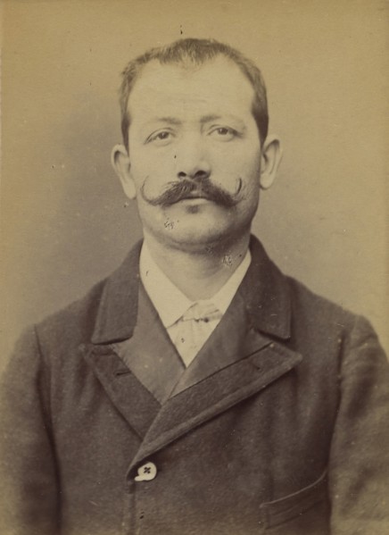 Bernard. Paul, Auguste. 32 ans, né à Crest (Drôme). Employé. Excitation au meurtre, anarchiste. 11/2/94., 1894.