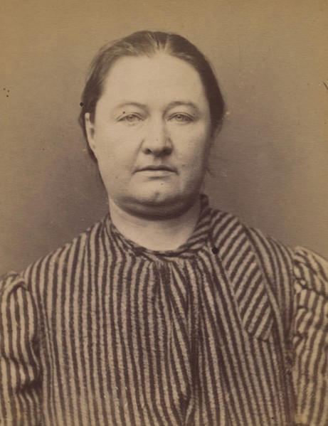Bertout. Marie, Ismérie. 41 ans, née à Reims. Marchande de vins. Pas de motif. 26/2/94., 1894.