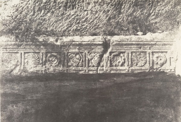 Jérusalem, Vallée de Hinnom, Détails de la frise de la retraite des Apôtres, 1854.