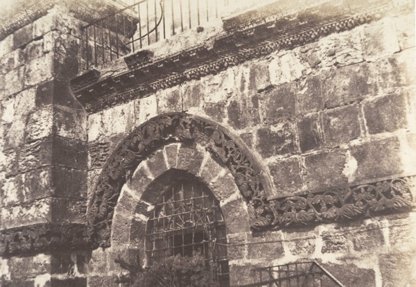 Jérusalem, Saint-Sépulcre, Détails de la façade, 1854.