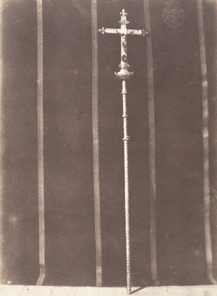 Jérusalem, croix en argent ciselé, donnée par Louis XIII à l'Eglise du Saint Sépulcre, 1854.
