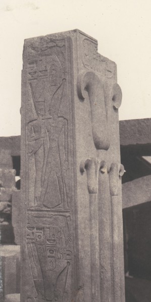Karnak (Thèbes), Palais - Construction de Granit - Pilier Sculpté, au Point P, 1851-52, printed 1853-54.
