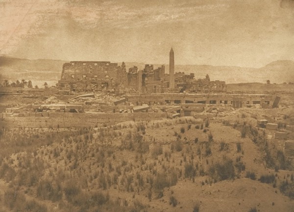 Vue générale des Ruines du Palais de Karnac (prise à l'Est) - Thèbes, 1849-50.