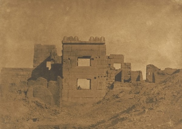 Pavillon ou Gynecée de Rhamsès-Meiamoun, à Médinet-habou, 1849-50.
