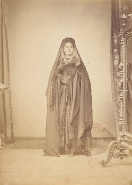Série à la Ristori, 1860s.