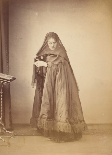 Série à la Ristori, 1860s.