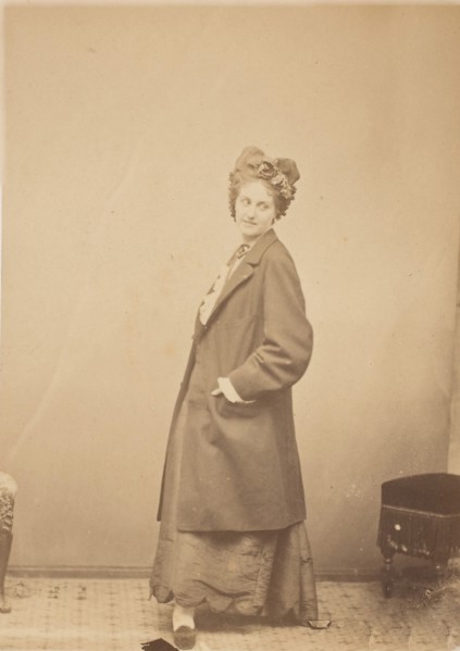 Le pardessus décoré, 1860s.