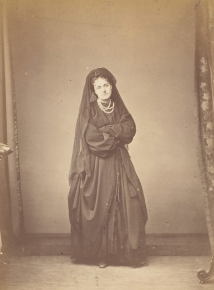 Série à la Ristori, 1860s.