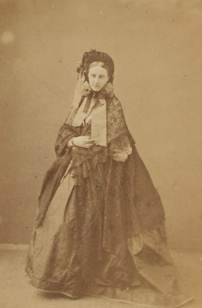 Le chapeau à brides, 1860s.