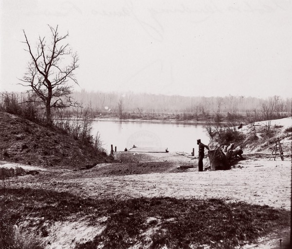 Lower Pontoon Bridge, Deep Bottom, James River, 1864. Formerly attributed to Mathew B. Brady.
