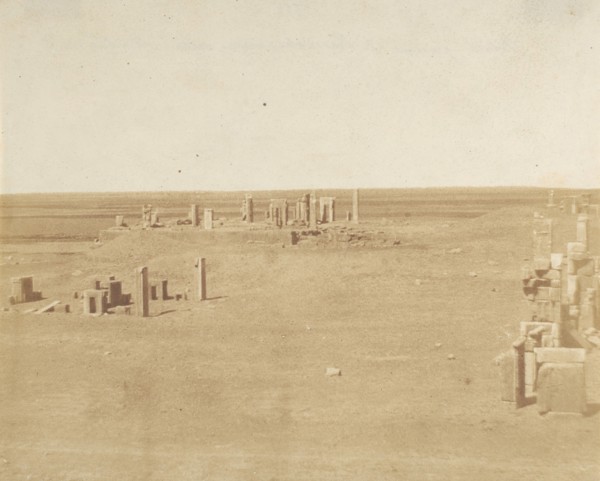 Veduta generale di Persepolis presa dalla Montagna, 1858.