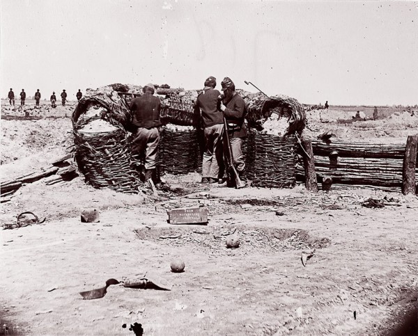 [Fort Sedgwick]/[Fort Price]. Brady album, p. 27, 1861-65. Formerly attributed to Mathew B. Brady.