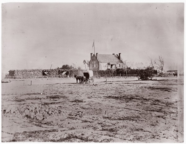 Yellow House, Warren Station, Virginia, 1861-65. Formerly attributed to Mathew B. Brady.