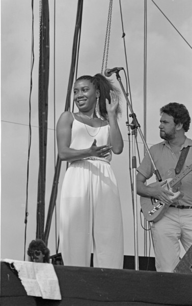 Carol Kenyon and Jim Mullen, Capital Jazz Festival, Knebworth House, Herts, July 1982.