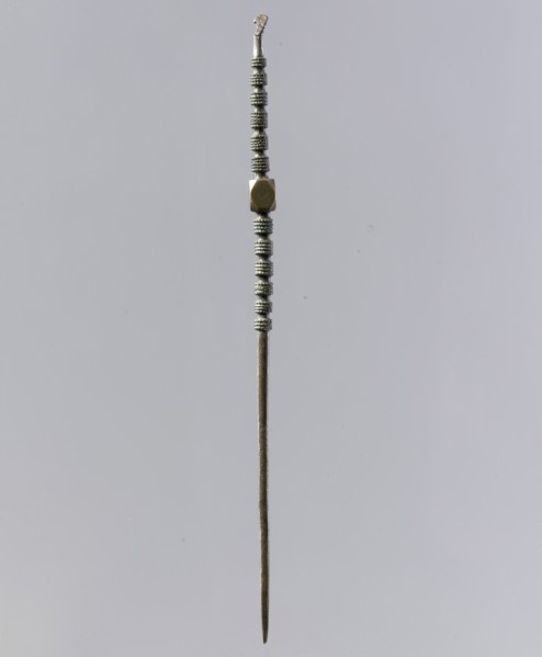 Pin, Frankish, 7th century.