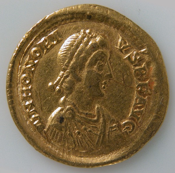 Solidus of Honorius (r. 395-423), Byzantine, 395-423.