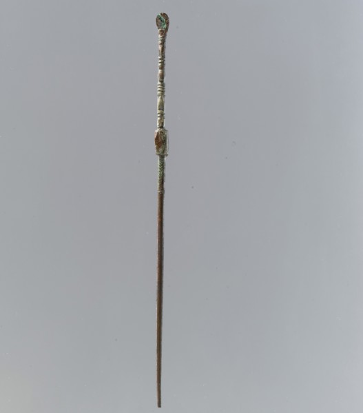 Hairpin, Frankish, 7th century.