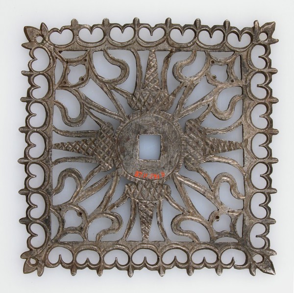 Door plate