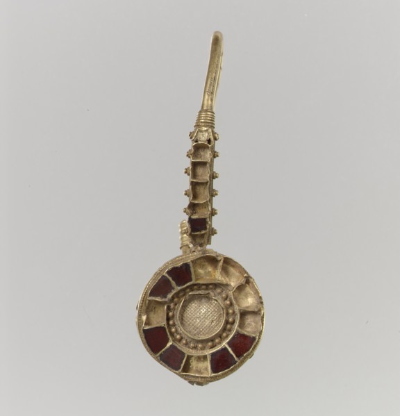 Earring