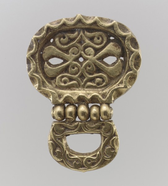 Gold Belt Mount with Loop, Avar, 700s.