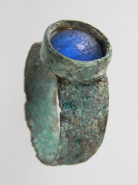 Finger Ring, Frankish, 7th century.