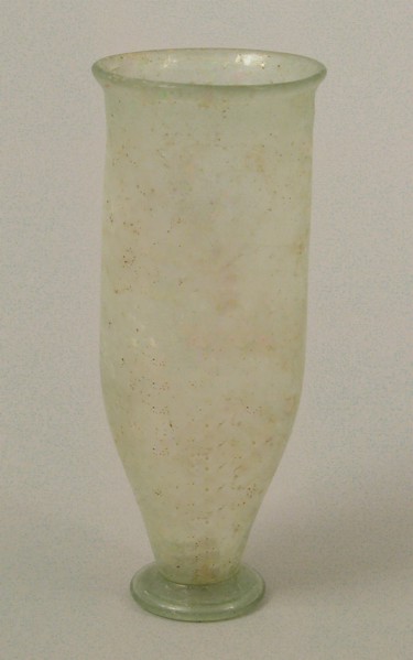 Footed Glass Beaker, Frankish, 375-425.