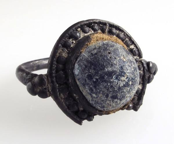 Finger Ring, Frankish, 7th century.