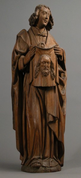 Angel with handkerchief of Saint Veronica, French, ca. 1500.