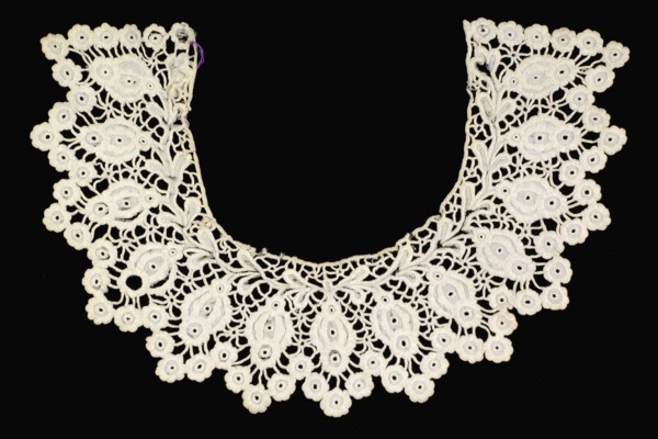 Collar, American, third quarter 19th century.