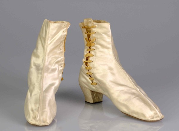 Evening boots, American, 1760-80.