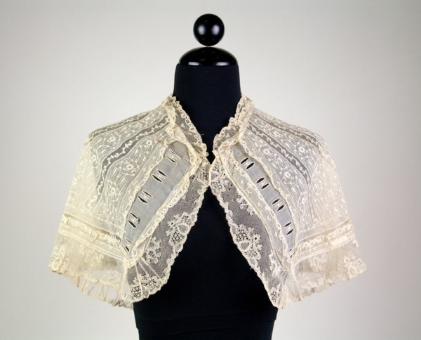 Collar, French, ca. 1835.