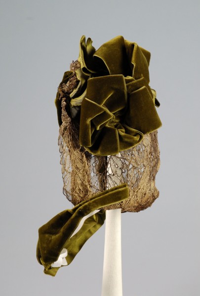 Evening bonnet, French, ca. 1875.